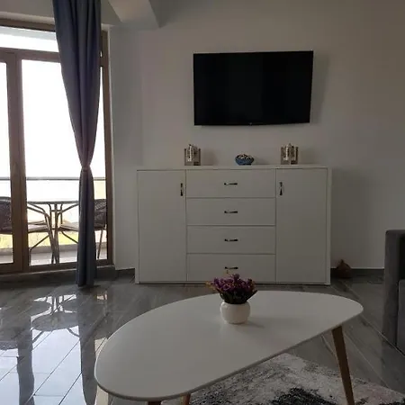 Lazar Apartament アパート